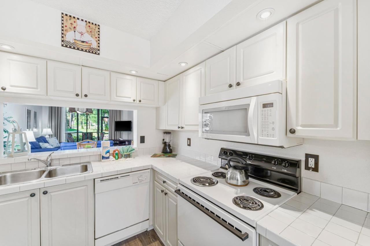 Palm Lagoon Apartment